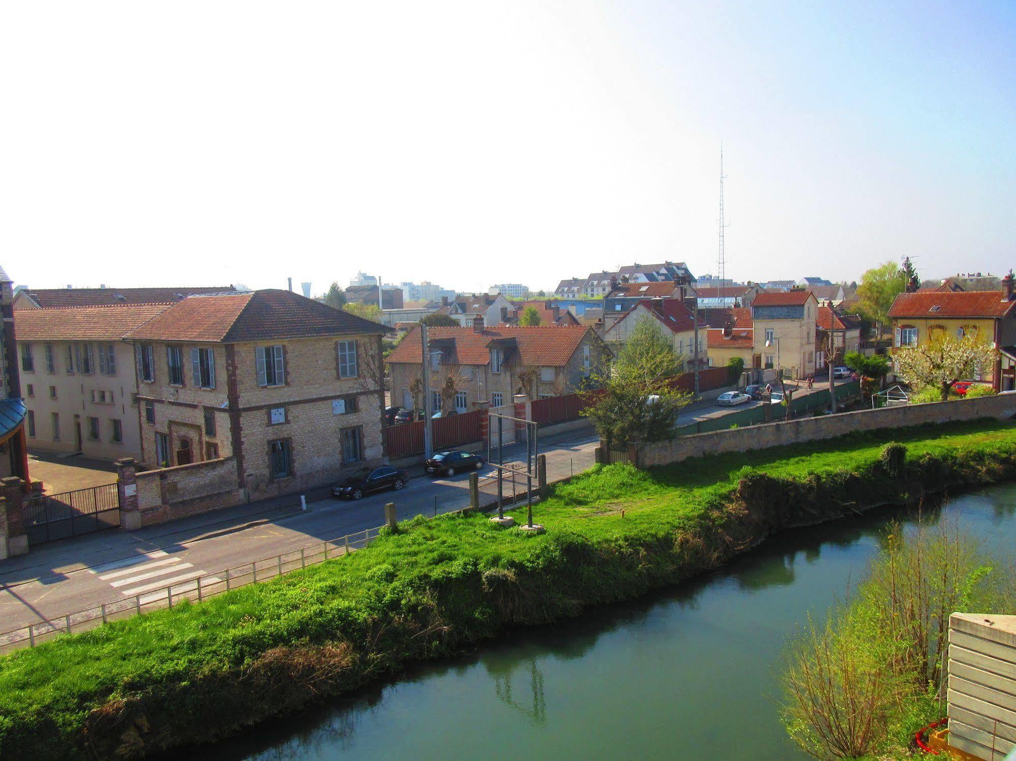 Zenao Appart'Hotels Troyes Exterior foto